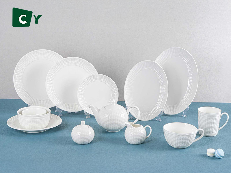 Modern Porcelain Plates for Export: Elevate Dining with Contemporary Design