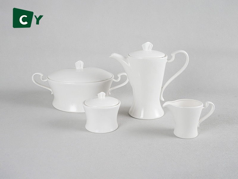 Teapots & Pourers